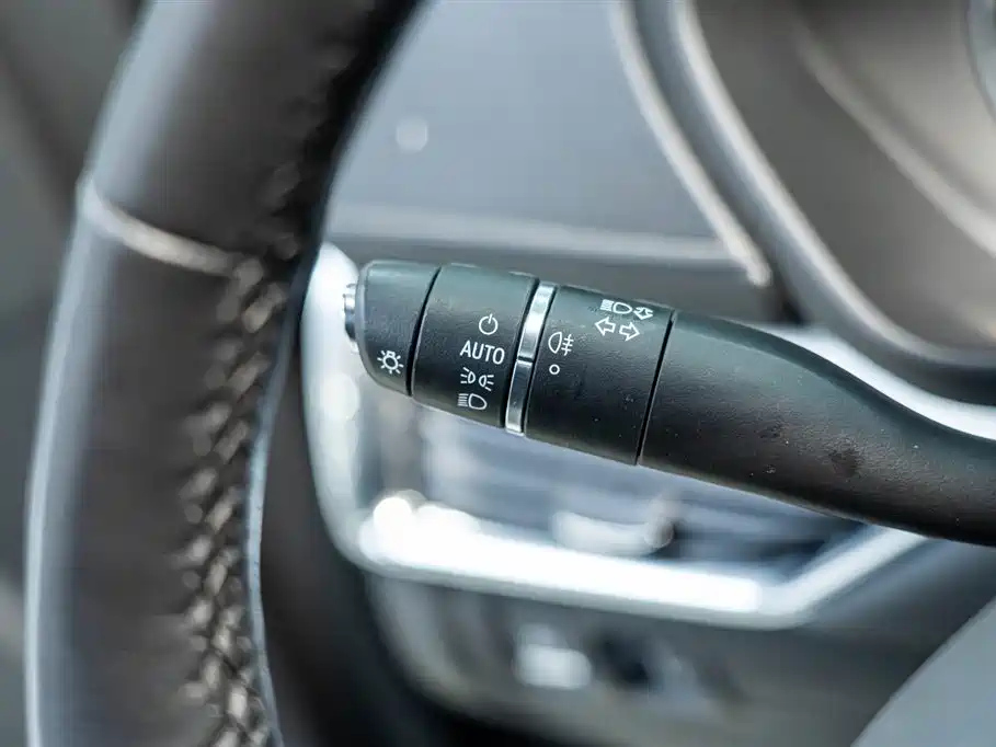 CADILLAC XT4 2020