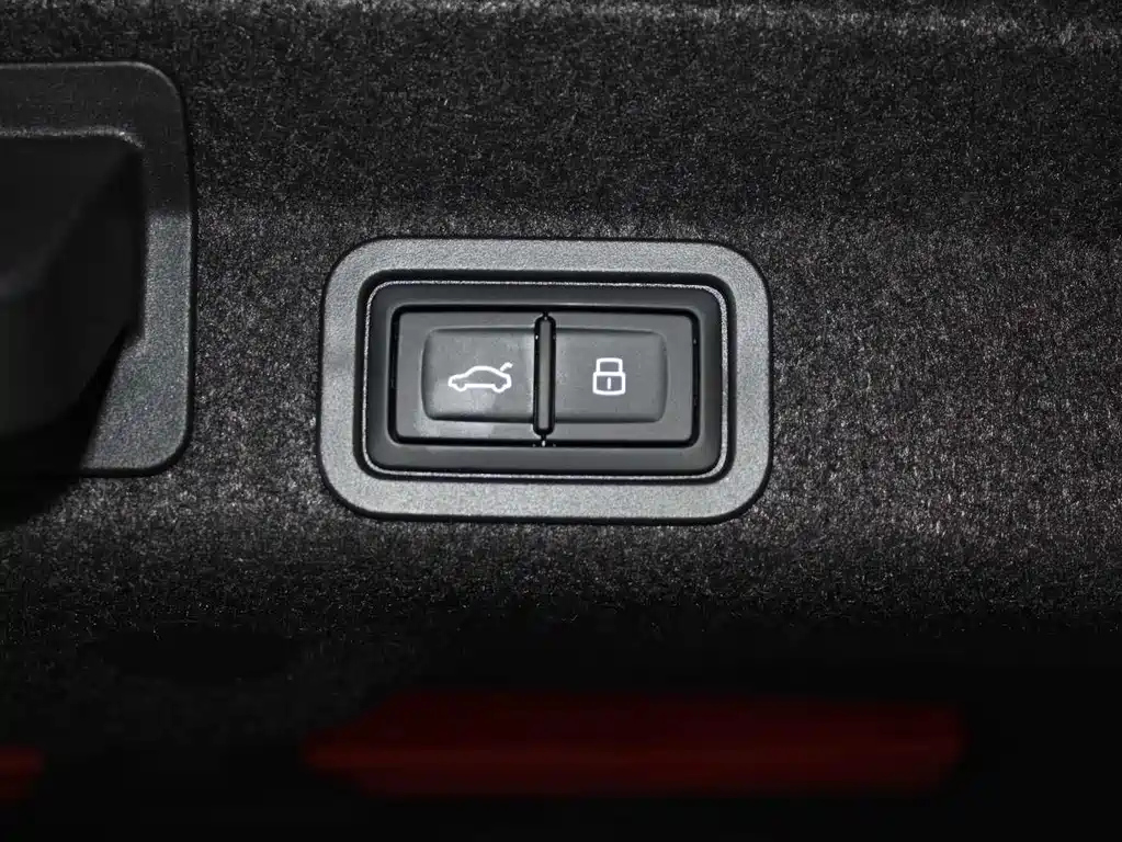 AUDI A6L 2024