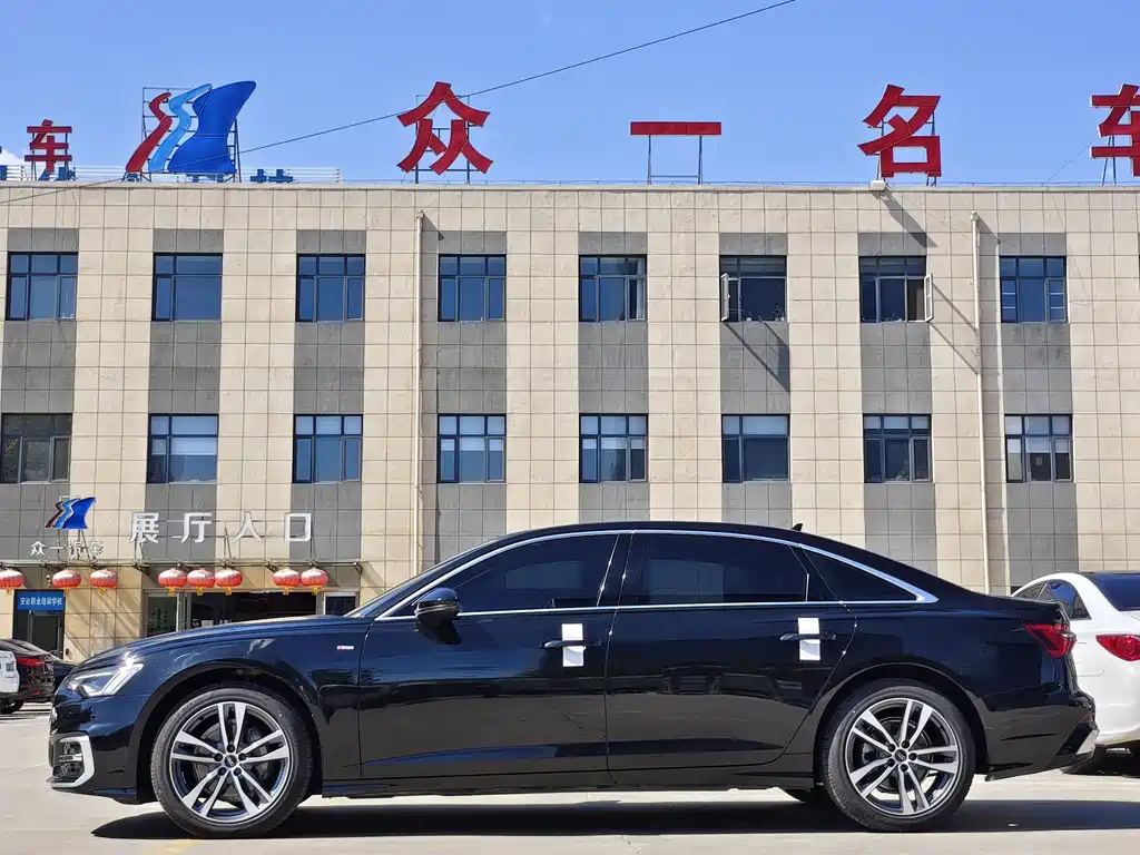 AUDI A6L 2023