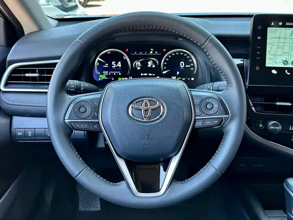 TOYOTA CAMRY 2022