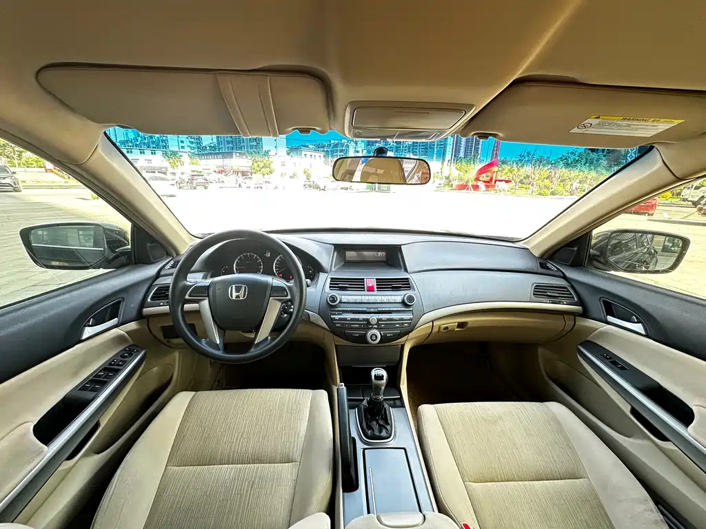 HONDA ACCORD 2011