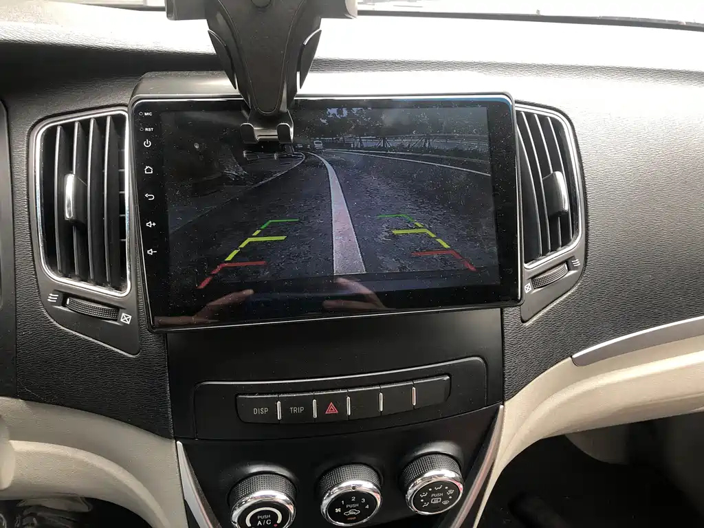 GEELY AUTO VISION 2015