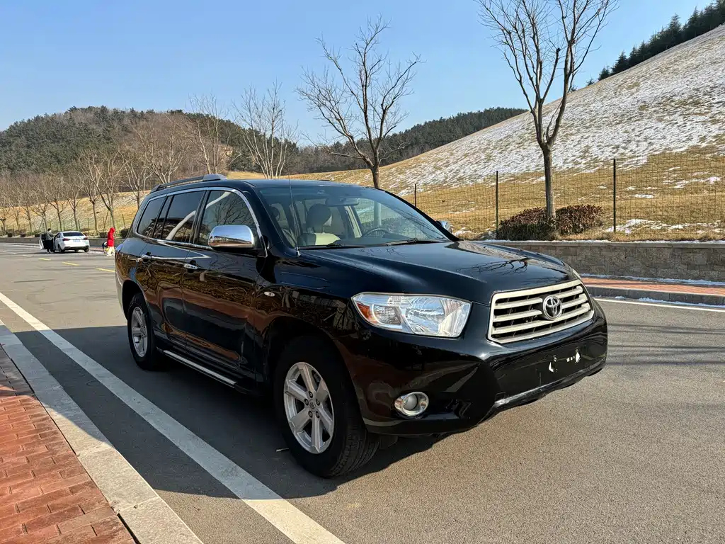 TOYOTA HIGHLANDER 2009