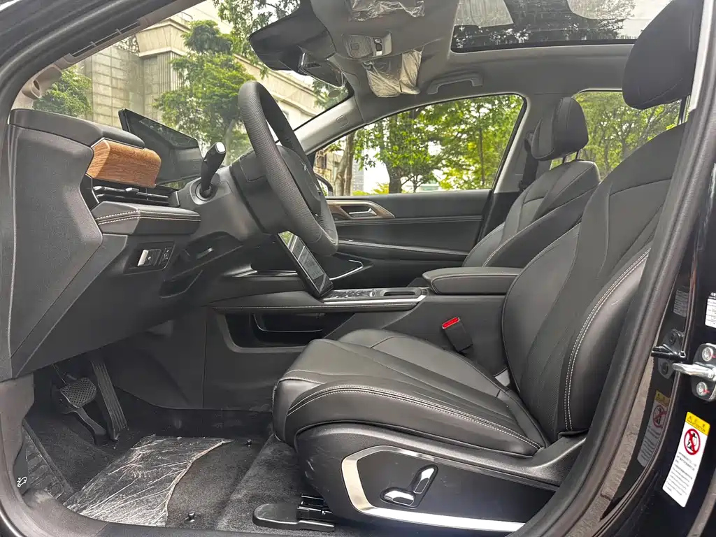 XPENG MOTORS P5 2024