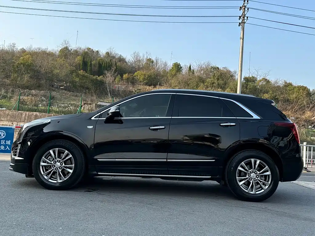 CADILLAC XT5 2020