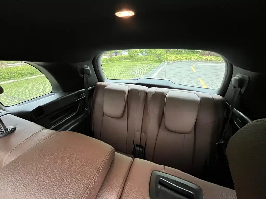MERCEDES BENZ GLB 2021
