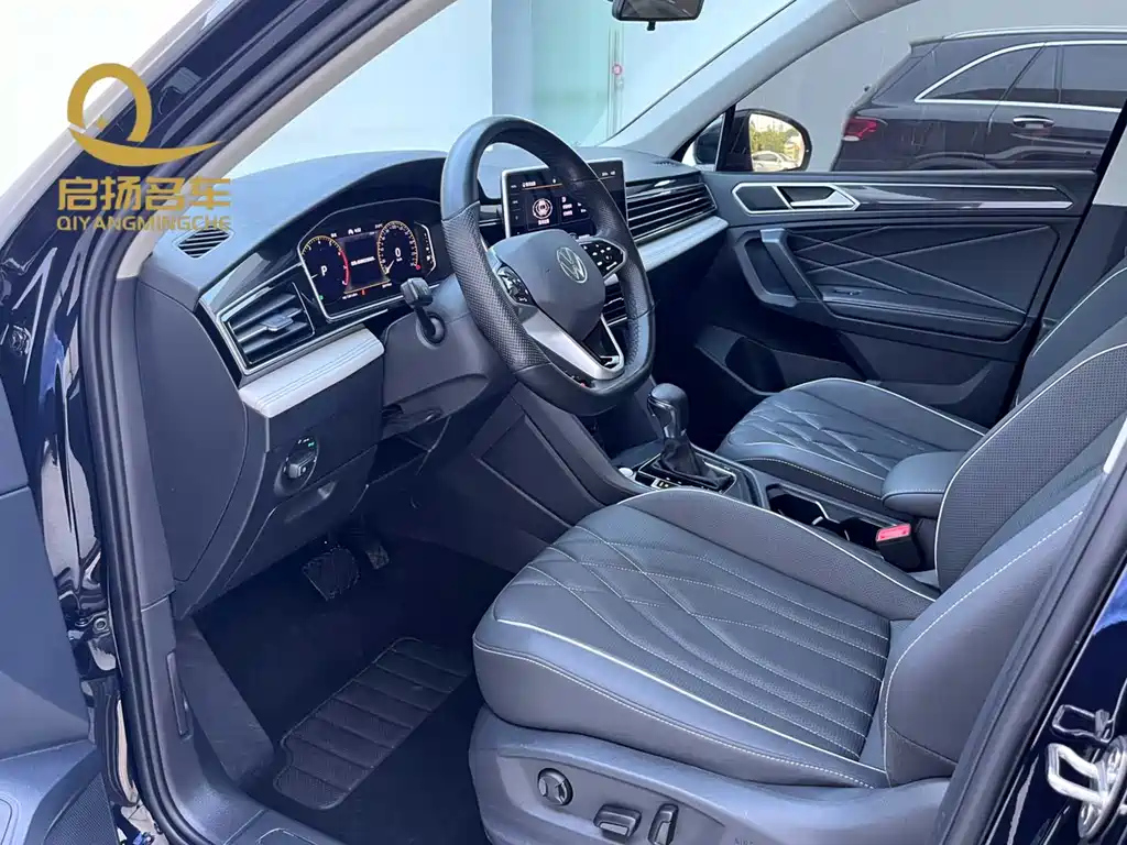 VOLKSWAGEN TIGUAN L 2022