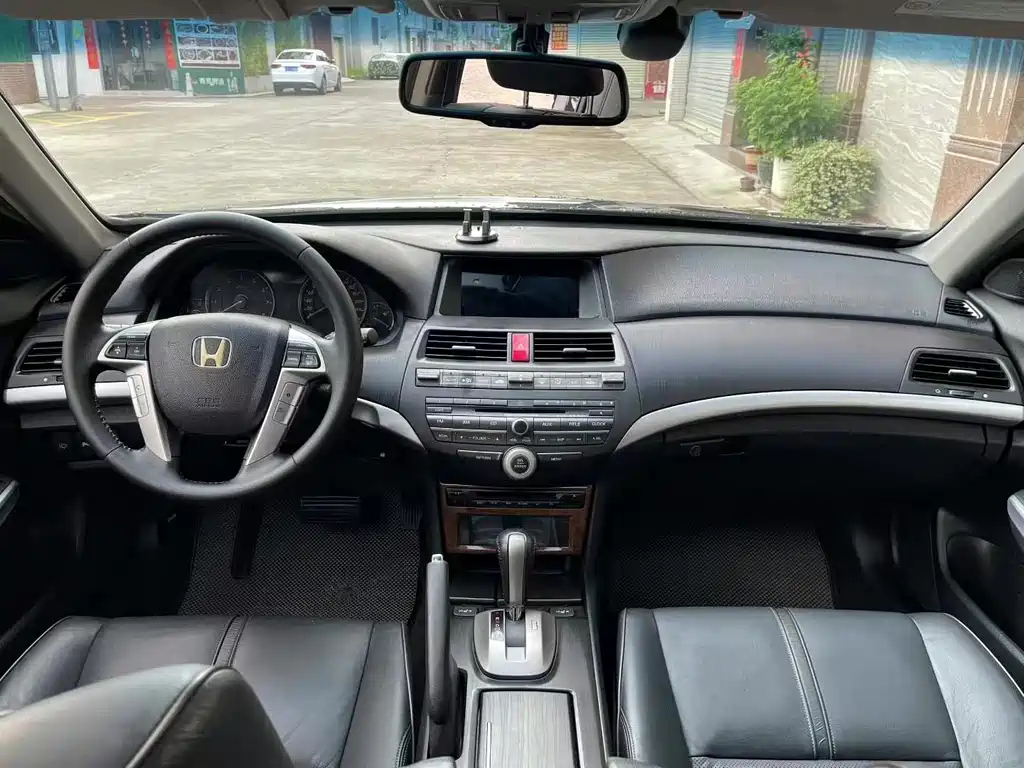 HONDA CROSSTOUR 2012