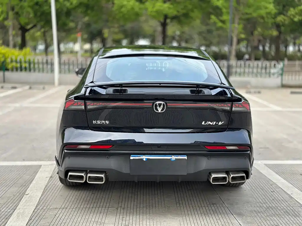 CHANGAN UNI-V 2024