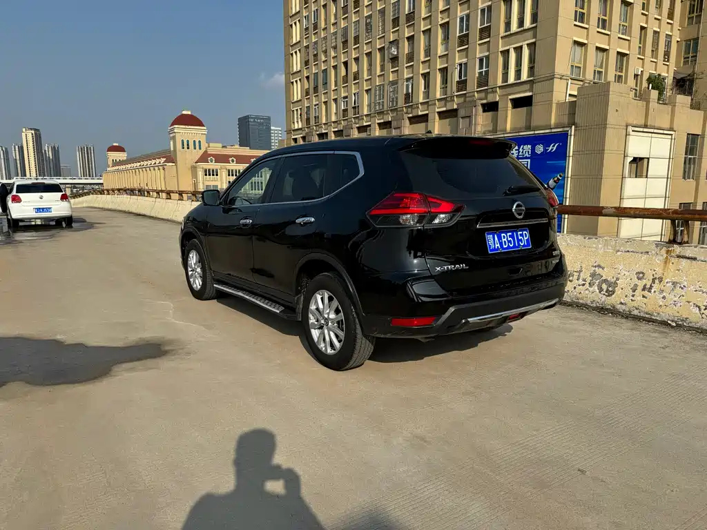 NISSAN X-TRAIL 2019