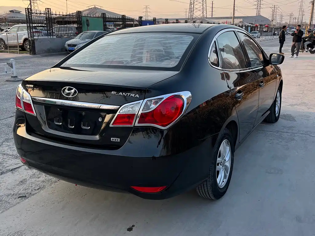 HYUNDAI CELESTA 2013