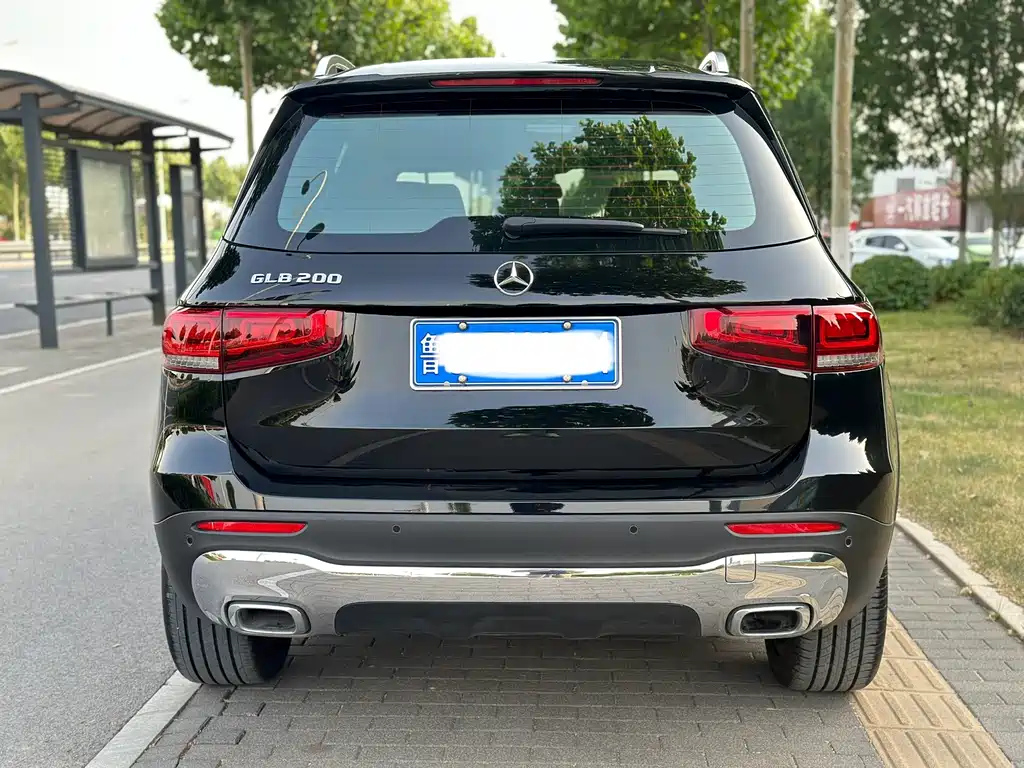 MERCEDES BENZ GLB 2021