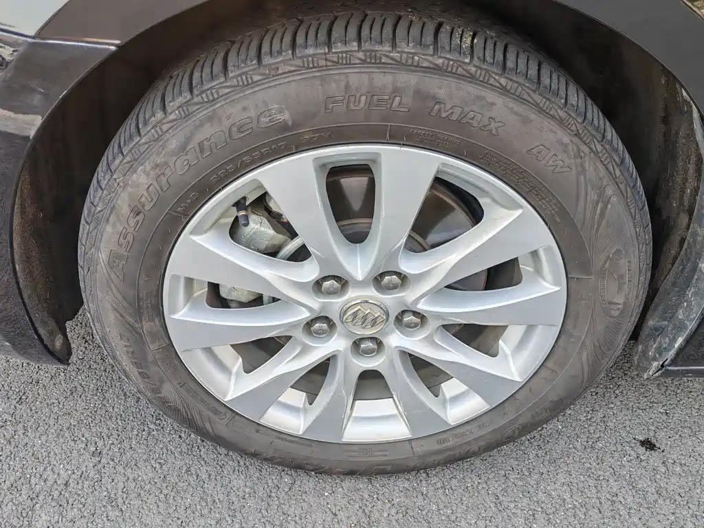 BUICK LACROSSE 2015