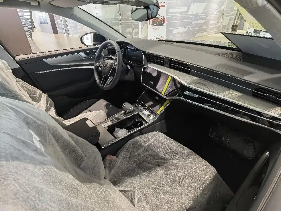 AUDI A6L 2022