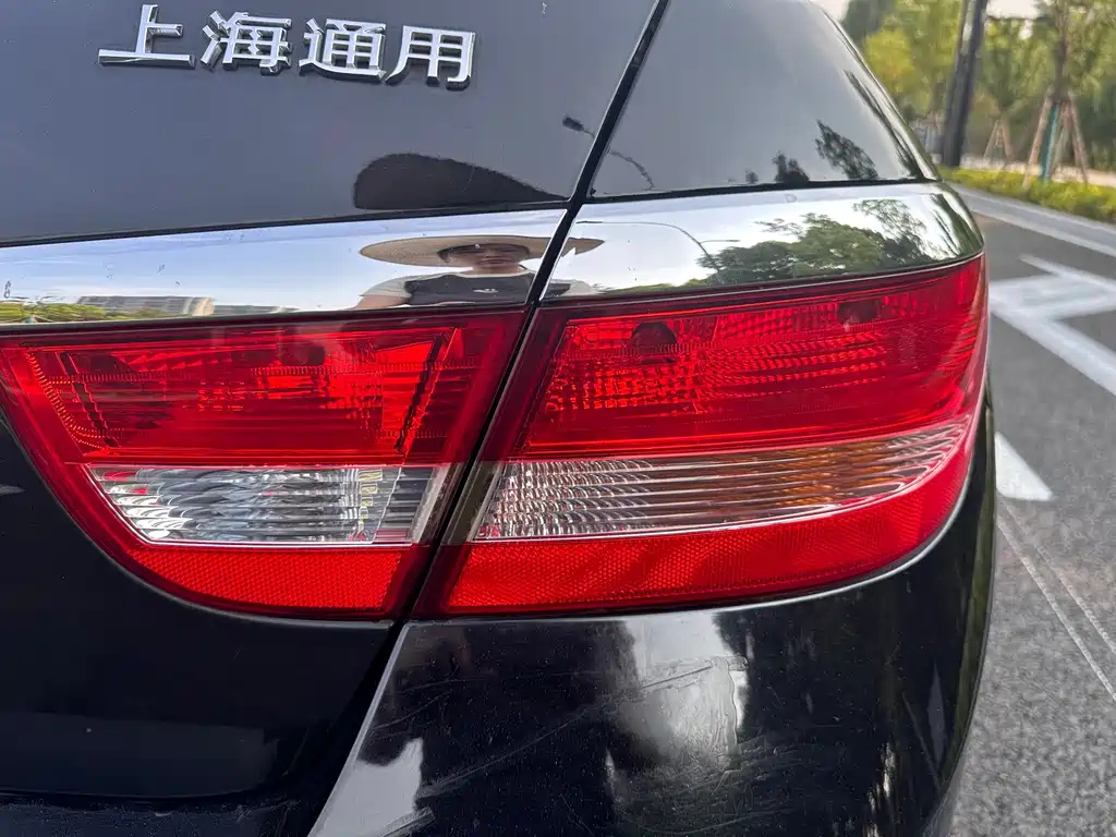 BUICK EXCELLE 2011