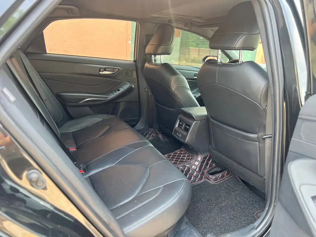 TOYOTA AVALON 2021
