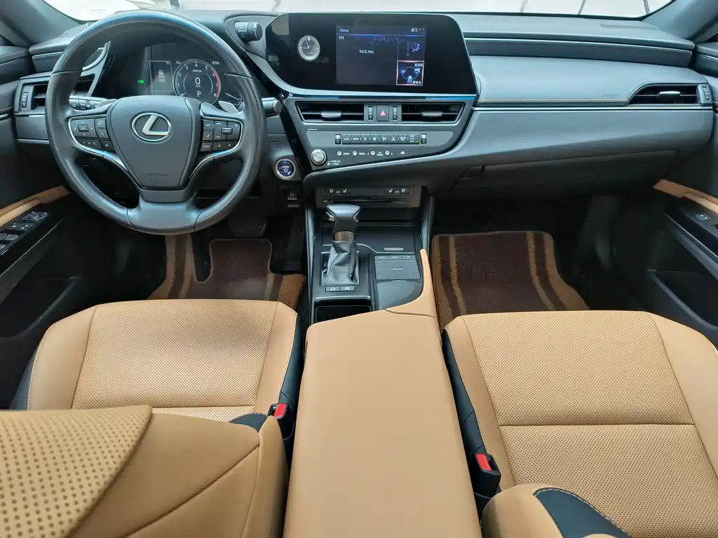 LEXUS ES 2022