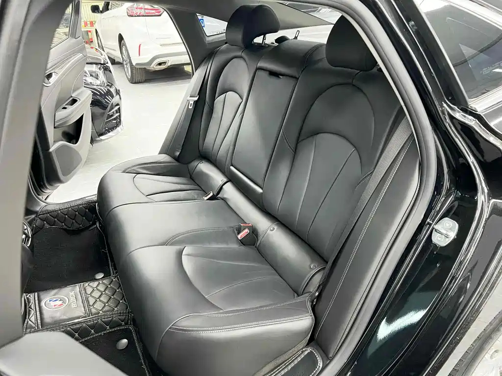 BUICK LACROSSE 2021