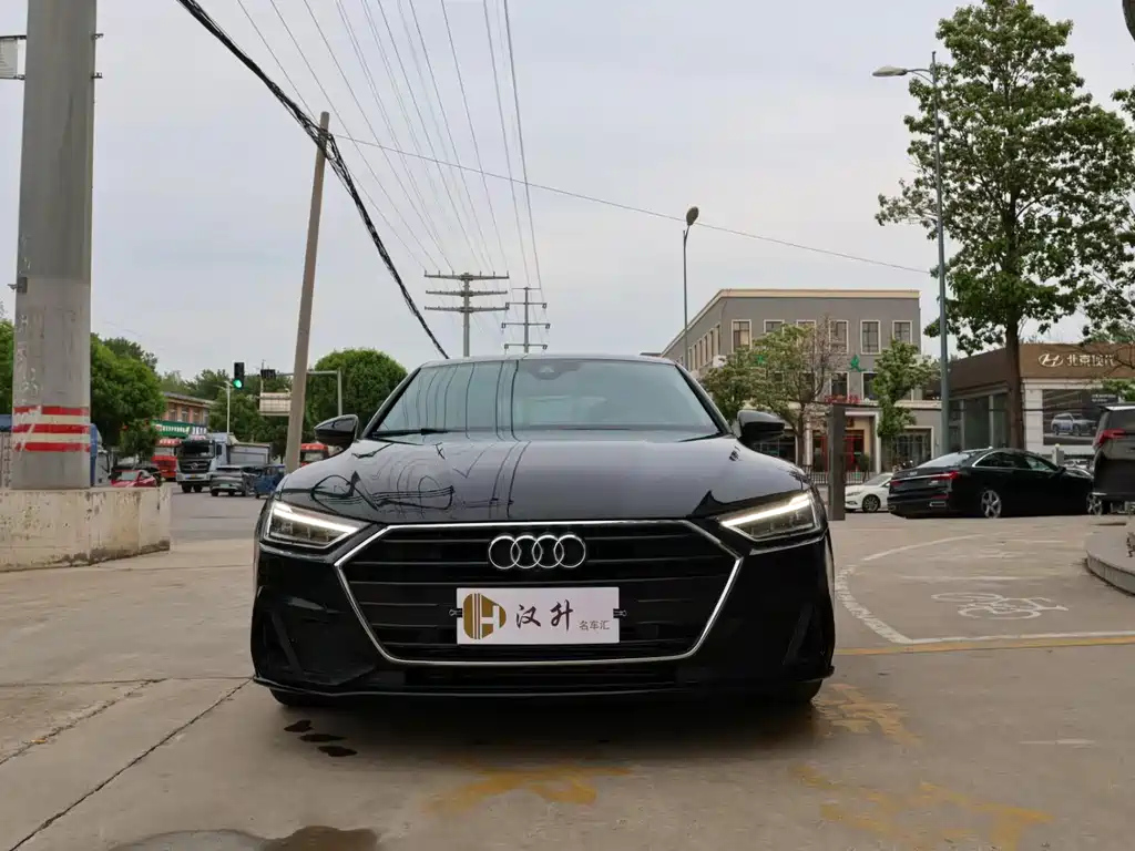 AUDI A7 2023