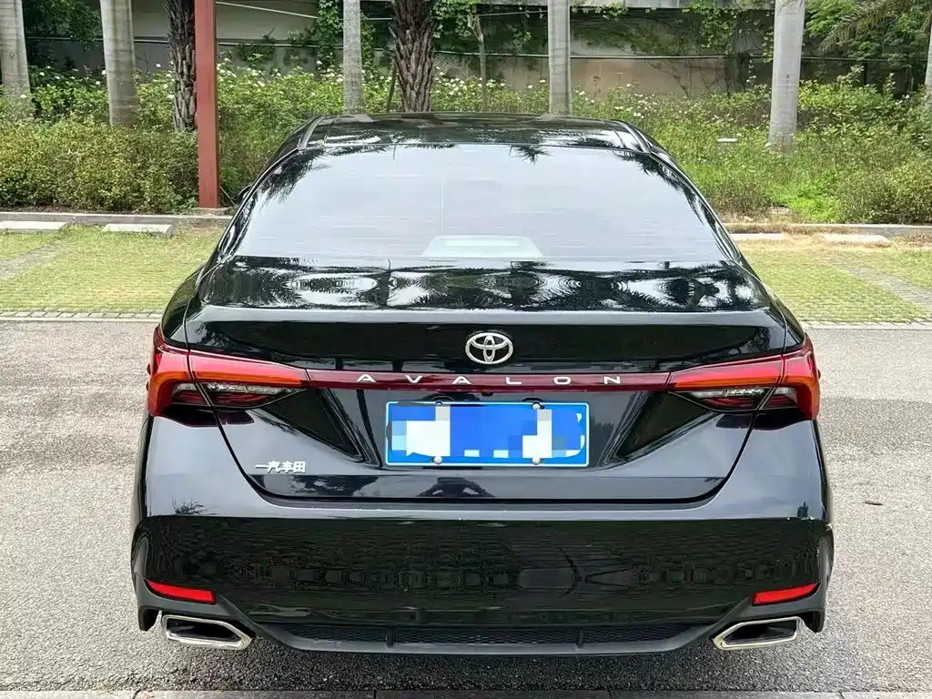 TOYOTA AVALON 2020