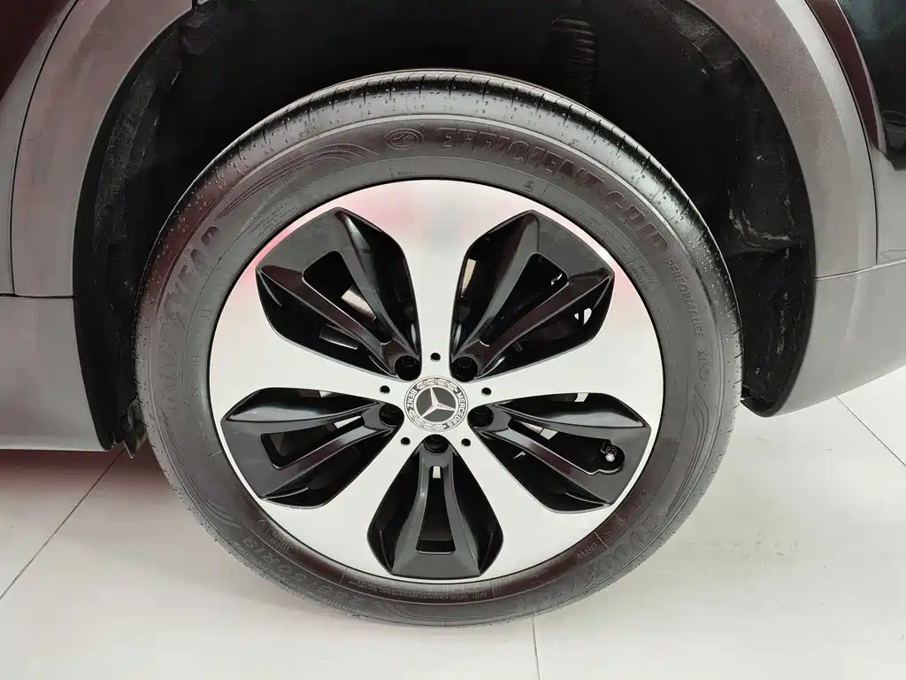MERCEDES BENZ GLB 2022
