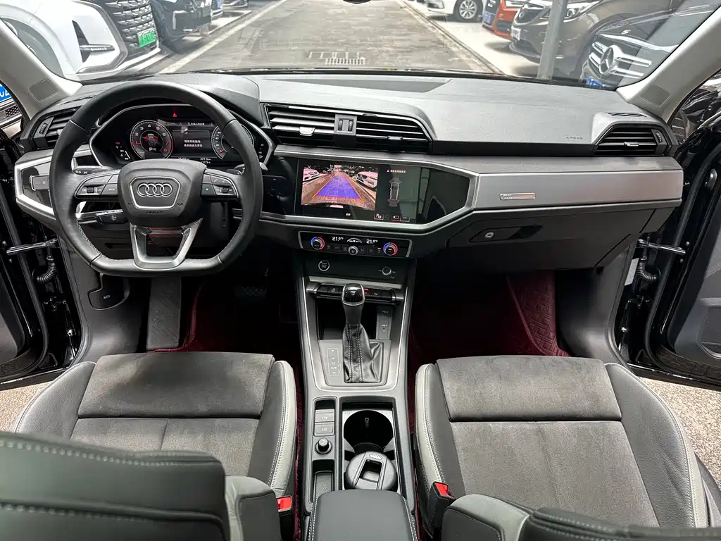 AUDI Q3 2022