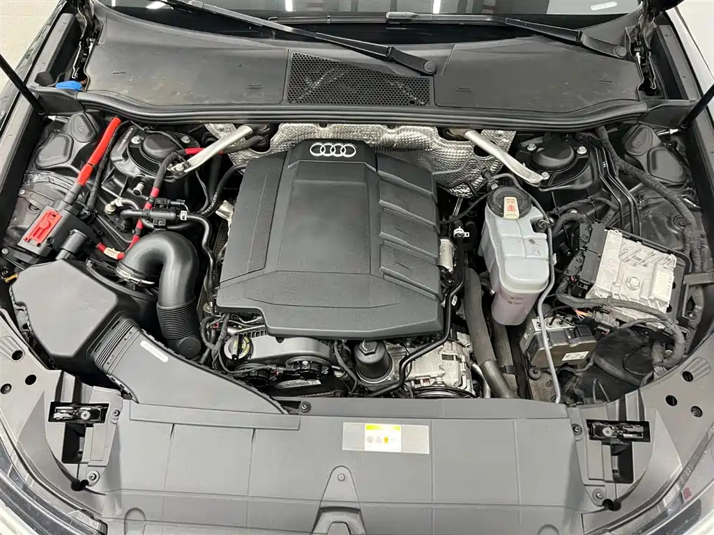 AUDI A6L 2021