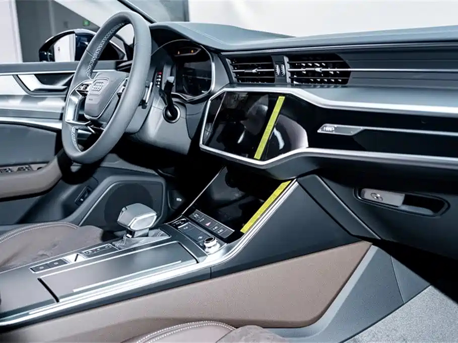AUDI A7L 2024