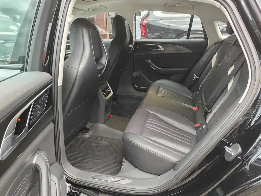 HONGQI H6 2023