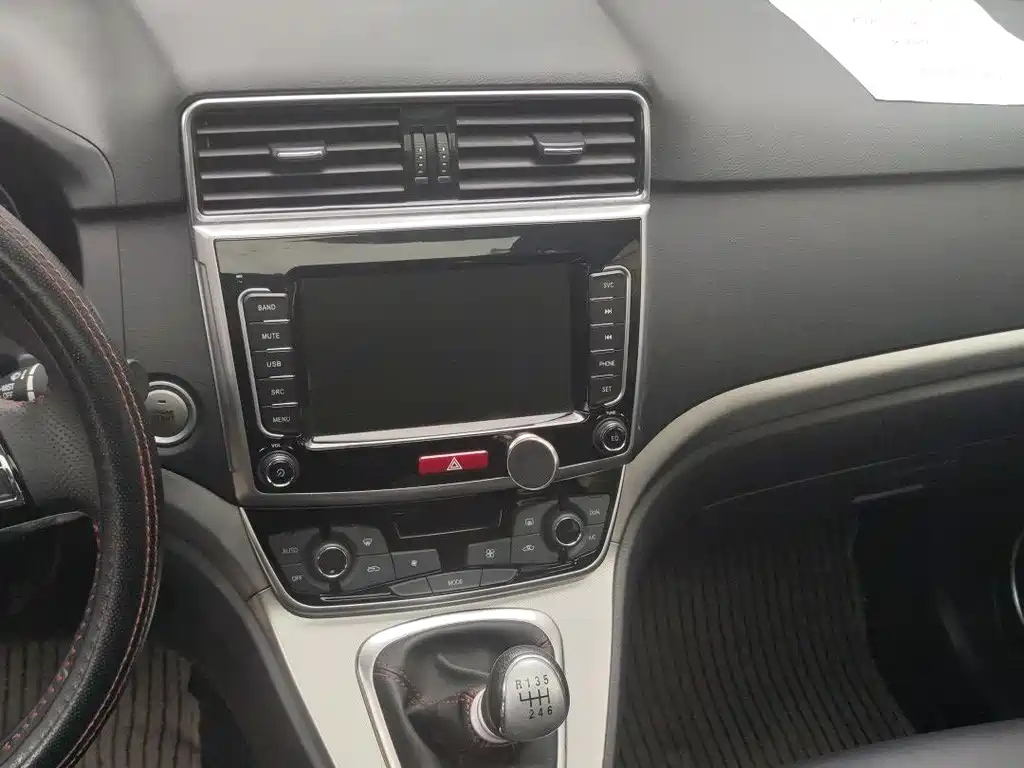 HAVAL M6 2020