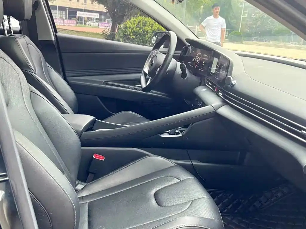 HYUNDAI ELANTRA 2020