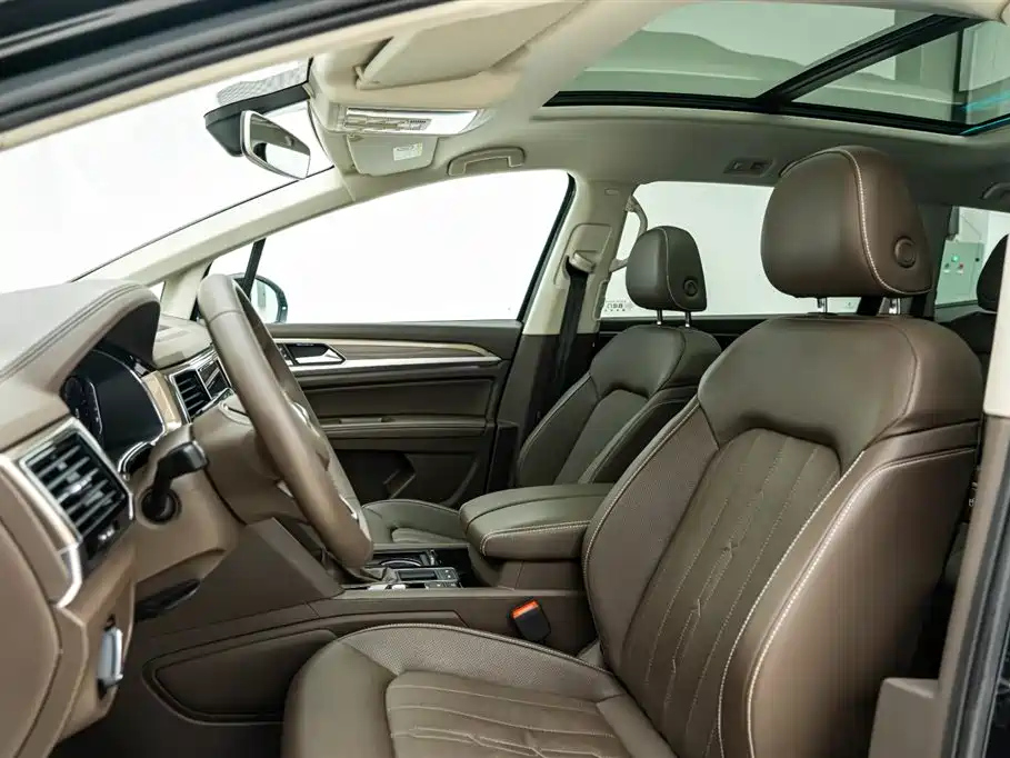 VOLKSWAGEN VILORAN 2021