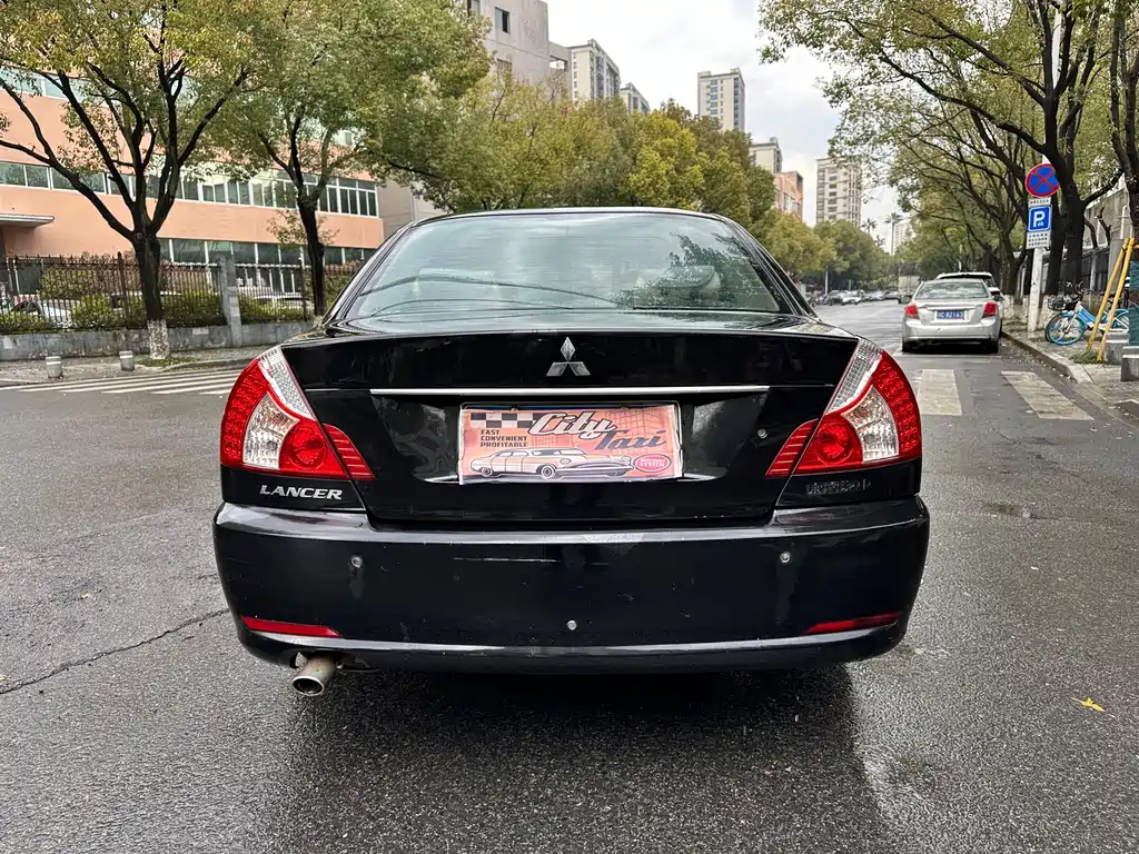 MITSUBISHI OTHER 2010
