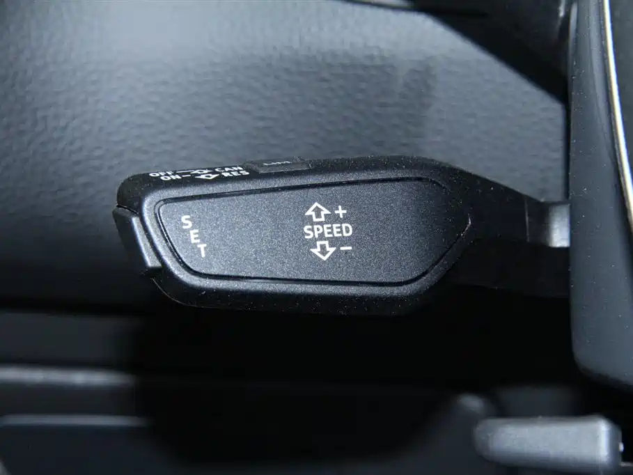 AUDI A6L 2021