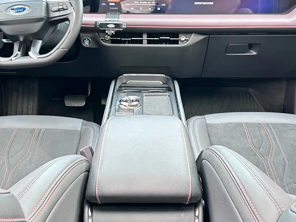 FORD MONDEO 2022