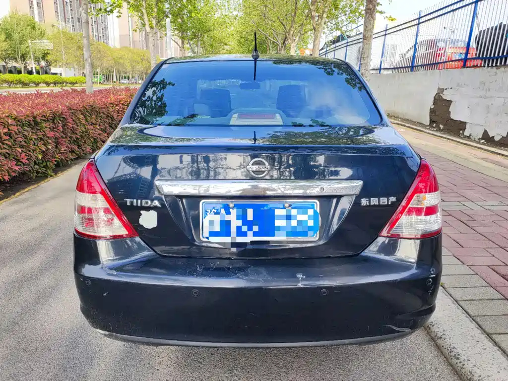 NISSAN OTHER 2008