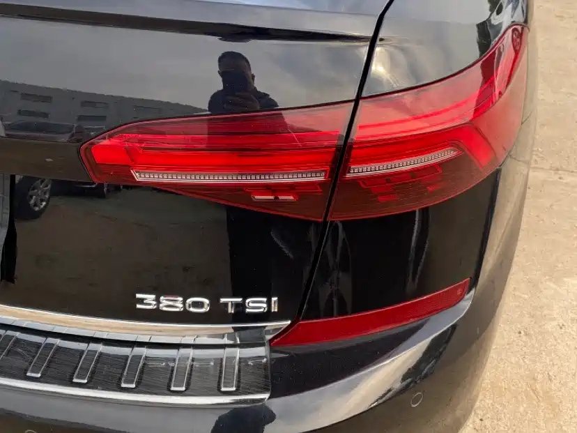 VOLKSWAGEN PASSAT 2019