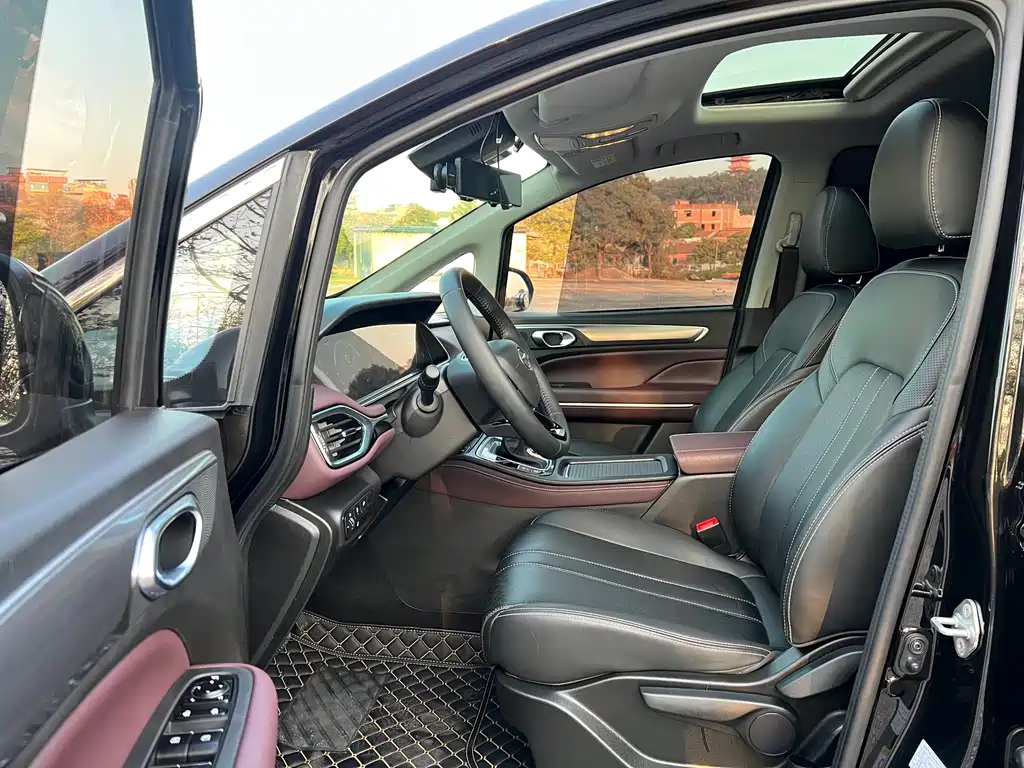 TRUMPCHI M6 2023