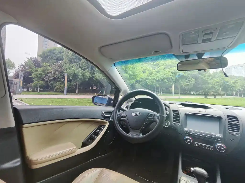 KIA K3 2013