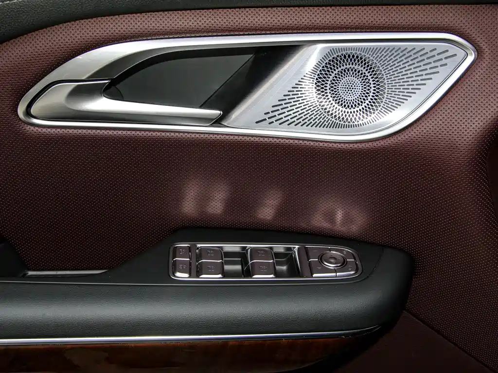 HONGQI HQ9 2023