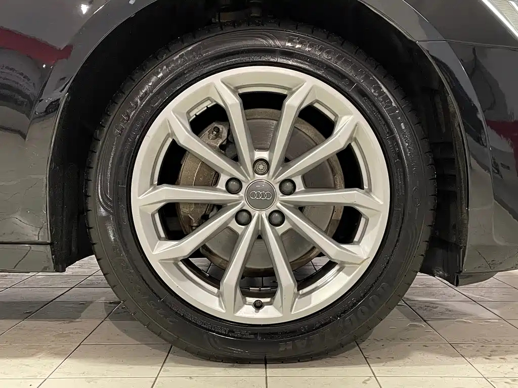 AUDI A6L 2020