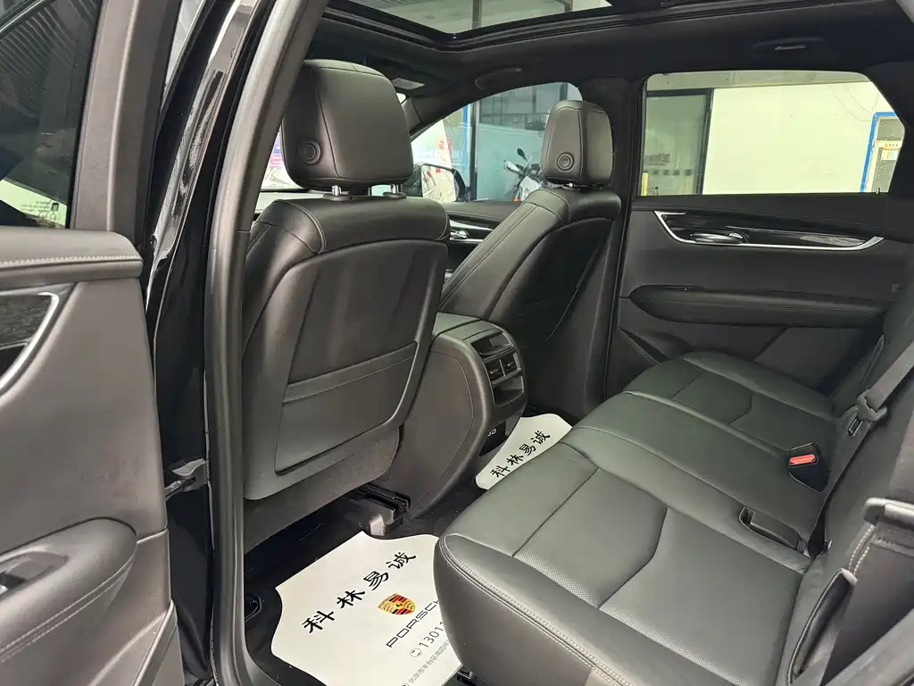 CADILLAC XT5 2020