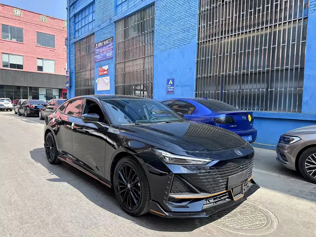 CHANGAN UNI-V 2022