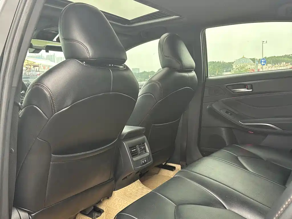 TOYOTA AVALON 2020