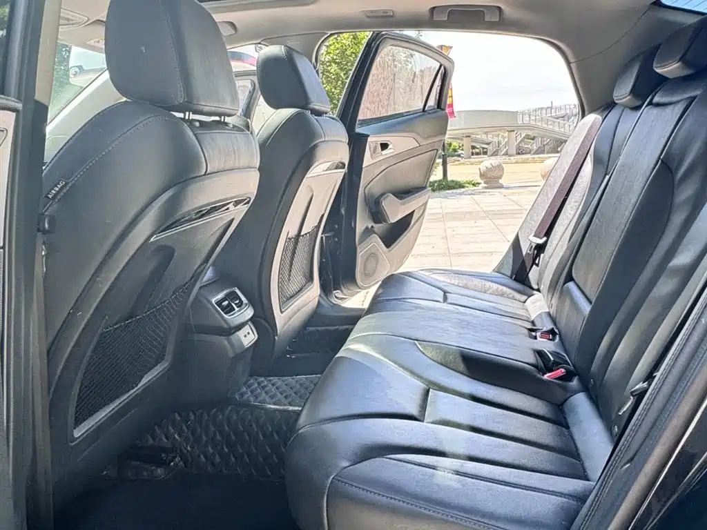 HONGQI H5 2021