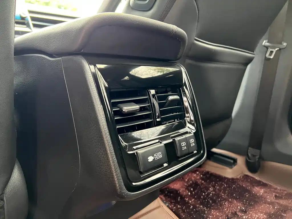 TOYOTA AVALON 2020