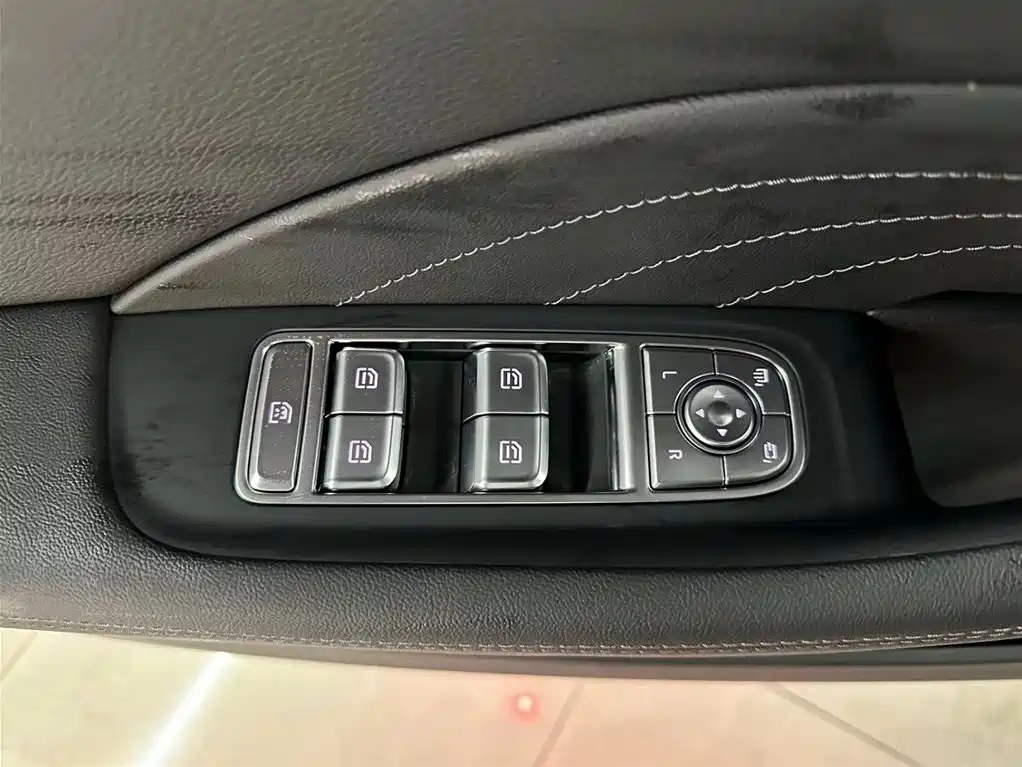 HONGQI H5 2023