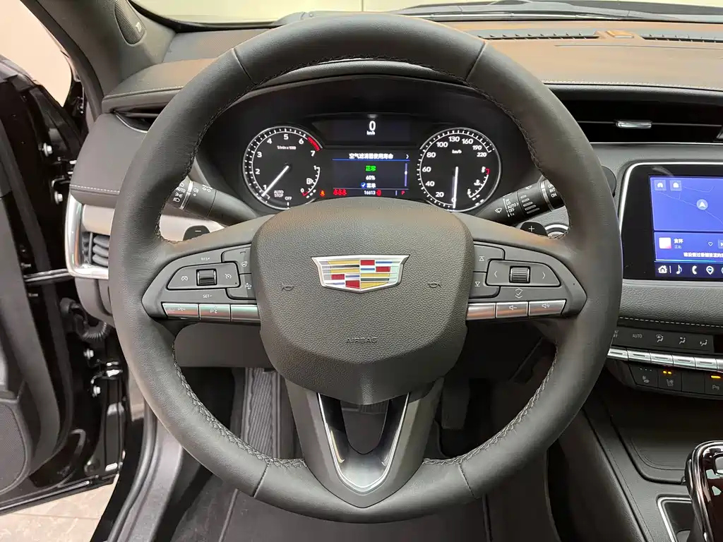 CADILLAC XT4 2022
