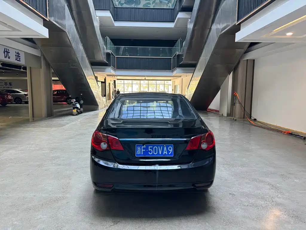 HYUNDAI CELESTA 2009