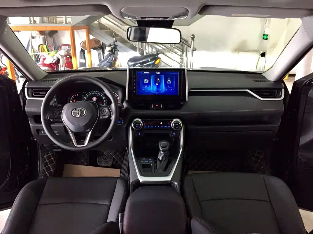 TOYOTA RAV4 RONGFANG 2020